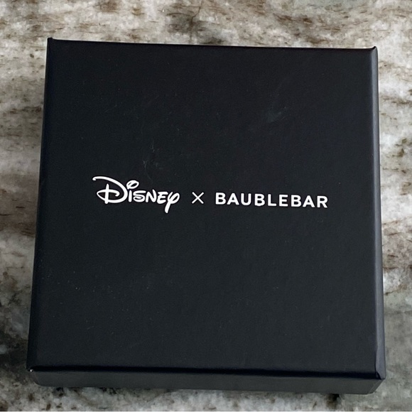 Disney x BaubleBar Minnie Red Bow Earrings - Picture 2 of 4